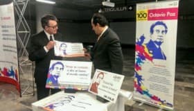 Calle en Polanco y vagón del Metro llevarán nombre de Octavio Paz