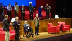Poetas rinden homenaje a Octavio Paz en Bellas Artes