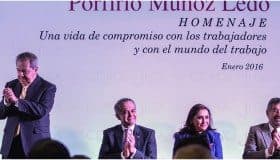 Ante catástrofe neoliberal, la reforma del DF mejoraría relaciones de trabajo: Muñoz Ledo (Fotos)