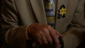 Condenan a ex guardia de Auschwitz a 5 años de prisión