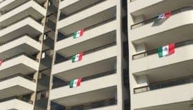 Banderas de México ya ondean en la Villa Paralímpica de Río