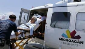 Operan a Mireles en el Instituto Nacional de Cardiología (Video)