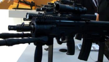 La industria armamentística mundial alcanzó un nuevo récord de ganancias en 2024