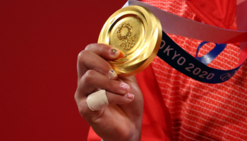 Filipinas obtiene su primer oro olímpico de la historia | Video