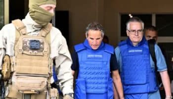 En medio de presuntos bombardeos rusos, misión del OIEA llega a la central nuclear de Zaporiyia