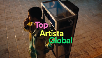 Bad Bunny repite como el artista más escuchado en Spotify