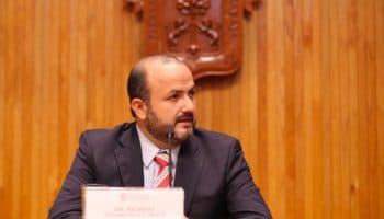 Acusa rector de la UdG recorte presupuestal histórico