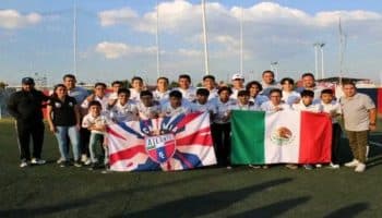 Regresan futbolistas mexicanos varados en Perú por conflicto político