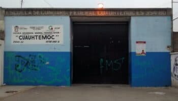 Suspenden clases presenciales en secundaria tras agresión a maestro