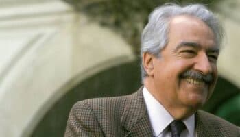 Álvaro Mutis, el centenario del colombiano que unió la narrativa y la poesía