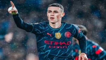 No falla Manchester City y sigue a la caza del Arsenal en la Premier League