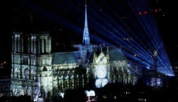 'Reapertura de Notre Dame sigue maravillando al mundo' : Florencia Ángeles | Video