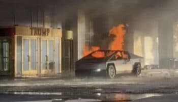 Estados Unidos es el "hazmerreír del mundo", tras atentados en Nueva Orleans y Las Vegas: Trump | Video