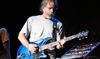 A los 78 años muere Bob Weir, fundador de Grateful Dead
