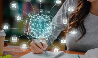 "Las redes sociales pueden manifestarse en soledad, depresión y ansiedad": Lucía Magis Weinberg