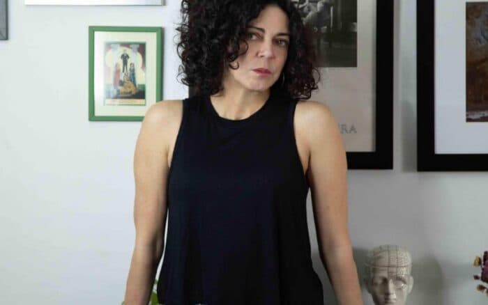 “La ficción es una manera de acercarte al fuego, sin quemarte tanto”: Norma Lazo