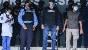 Dictan prisión provisional al expresidente de Honduras, Juan Orlando Hernández