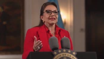 Celac convoca de urgencia a reunión tras crisis migratoria y choque Trump-Petro