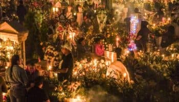 Por Día de Muertos, C5 instala 510 cámara en panteones de CDMX