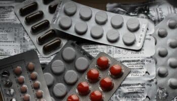 Cofepris avanza en proceso para garantizar el acceso de medicamentos de salud mental