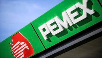 Moody's baja perspectiva de Pemex a 'negativa'