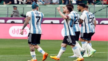Vence Argentina a Australia con gol de vestidor de Leo Messi | Video