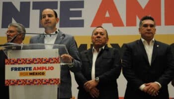 Siete exconsejeros electorales entran a comité para definir candidatura opositora