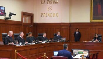 Diputados de Morena solicitan juicio político contra ministros SCJN