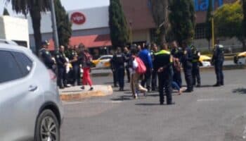 Tras riña en secundaria de Balbuena, detienen a 3 adolescentes con réplica de pistola