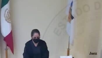 Jueza favoreció a nieto de Murillo Karam y convirtió una audiencia pública en privada