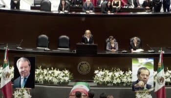 Rinden homenaje a Porfirio Muñoz Ledo en San Lázaro