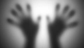 Mujer rusa que estuvo raptada 14 años y logró escapar de su captor