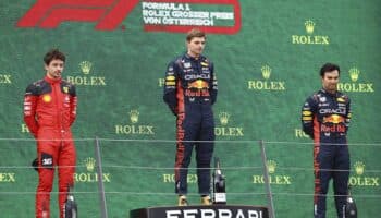 Verstappen gana también en Austria; 'Checo' remonta y queda tercero