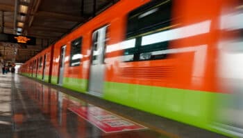 Metro CDMX: Una persona se arroja a las vías y sobrevive