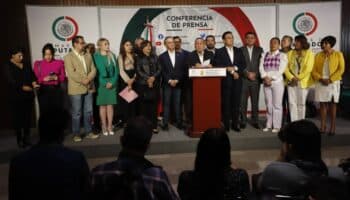 PRD pausa participación a Frente Amplio por México tras resultados de aspirantes
