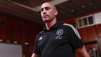 Madre de Luis Rubiales se encierra en iglesia e inicia huelga de hambre