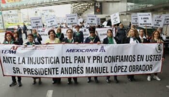 Gobierno compra la marca Mexicana de Aviación; llega a acuerdo con trabajadores