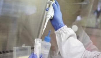 Hallan supuesto biolaboratorio en Las Vegas, vinculado a caso donde hallaron patógenos de hepatitis y COVID-19