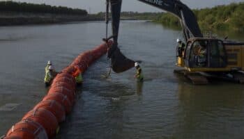 México celebra fallo de Tribunal contra Texas que rechaza mantener boyas en Río Bravo