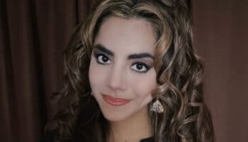 Genia mexicana termina doctorado en EU con solo 21 años