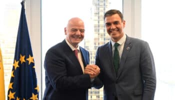 Sánchez asegura a Infantino que España encabeza una candidatura sólida para el Mundial 2030 | Tuit
