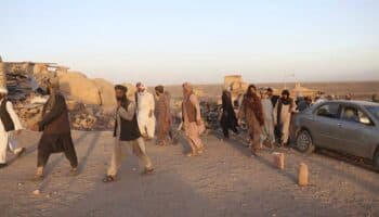 Al menos 2,500 muertos por los sismos en el noroeste de Afganistán