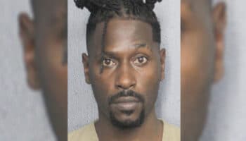 NFL: Arrestan a Antonio Brown por no pagar pensión alimenticia