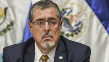 Guatemala: Presidente electo Bernardo Arévalo reanuda su gira y viaja a EU