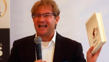Roemer siempre estuvo ligado al poder político, cultural y del espectáculo: Crail | Entérate