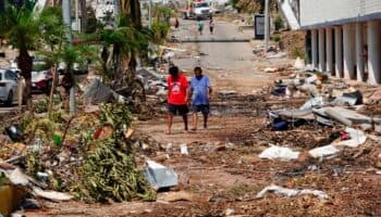 Reconstrucción de Acapulco quedará en manos del narcotráfico: Moreira