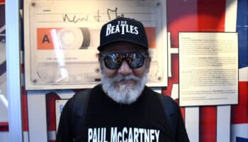 El Metro se une a la Beatlemanía con exposición