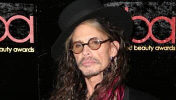 Steven Tyler de Aerosmith enfrenta nueva demanda por agresión sexual contra menor