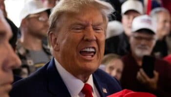 Migrantes están 'envenenado la sangre' de EU: Trump