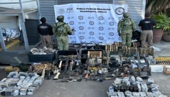 Ejército Mexicano incauta arsenal con más de 80 explosivos atribuidos al CJNG